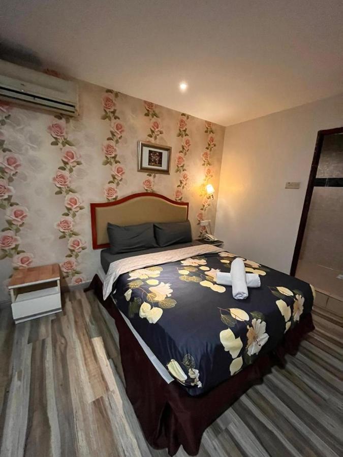 Mr Hotel Nusa Bestari Skudai Εξωτερικό φωτογραφία