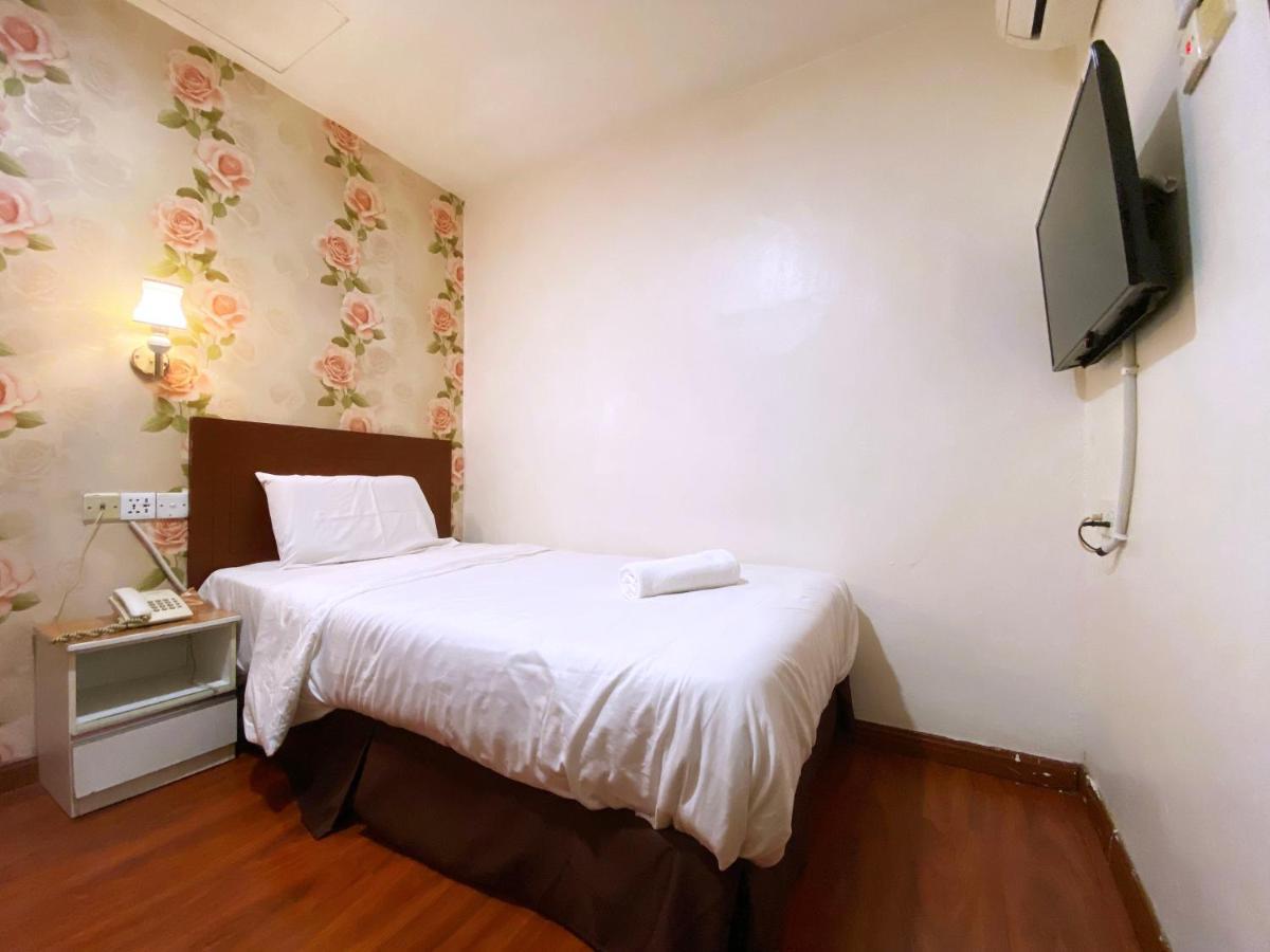 Mr Hotel Nusa Bestari Skudai Εξωτερικό φωτογραφία